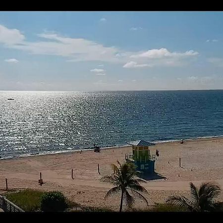 Across The Ocean Few Steps To Beach Contemporary Three Bedroom Townhouse Pompano Beach Exterior foto